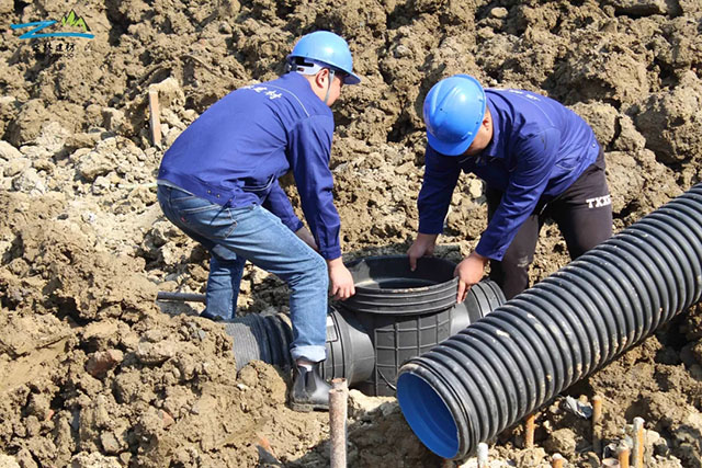 安裝塑料檢查井